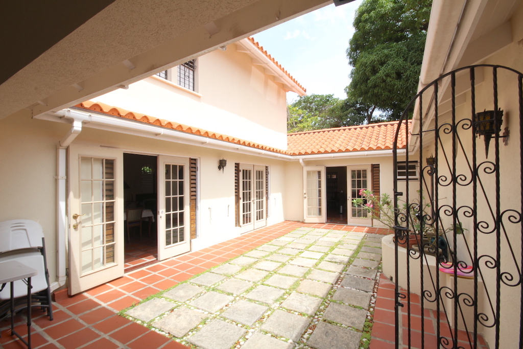 Apartments To Rent In Barbados, Houses For Rent In Barbados On Beach